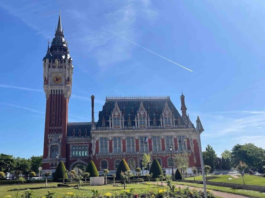 Ferienwohnung Bienvenue Chez Moi Calais Exterior foto